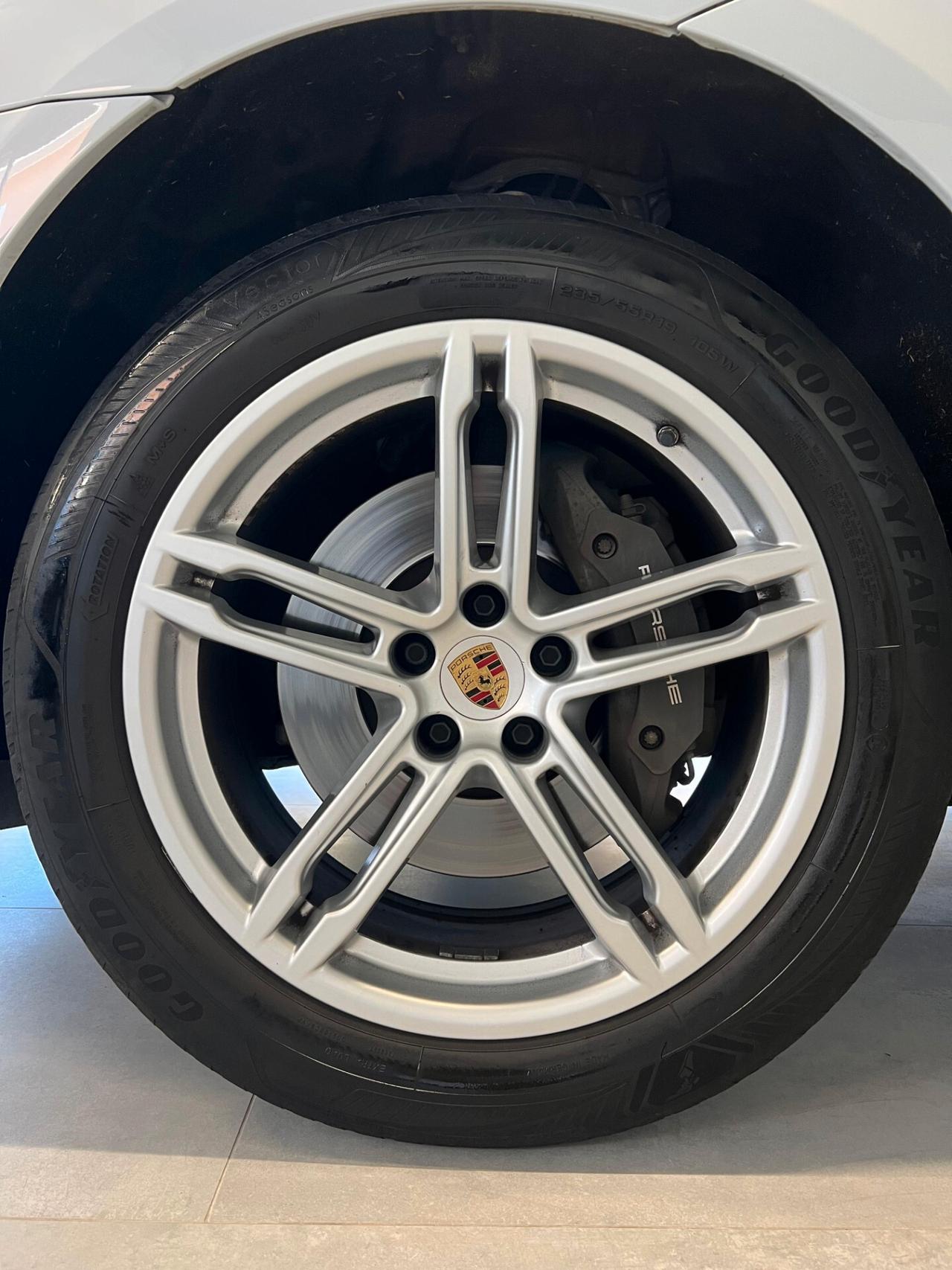 Porsche Macan 2.0