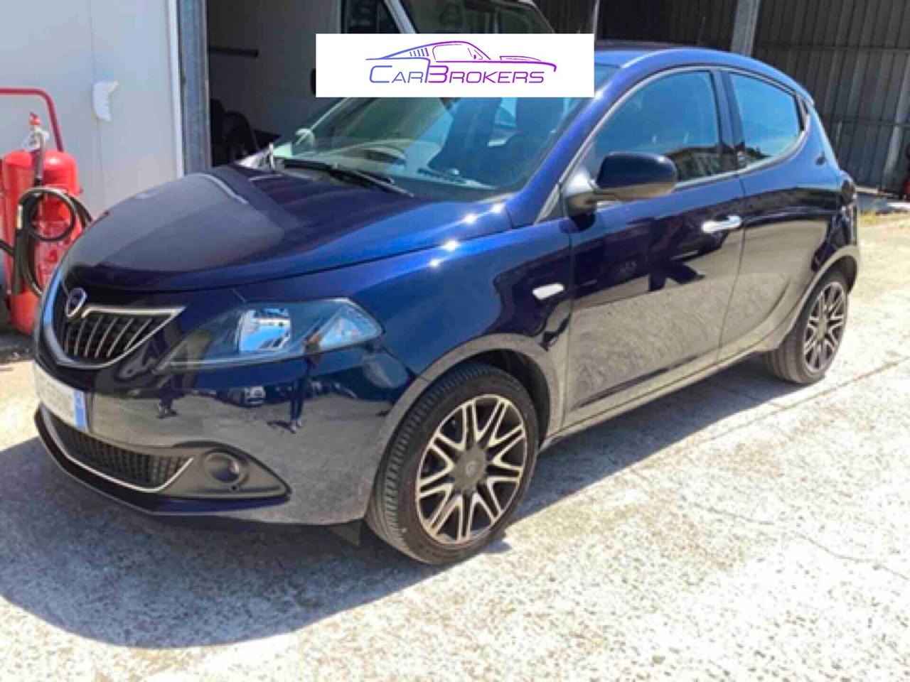 Lancia Ypsilon 1.0 FireFly 5 porte S&S Hybrid Ecochic Gold FULL