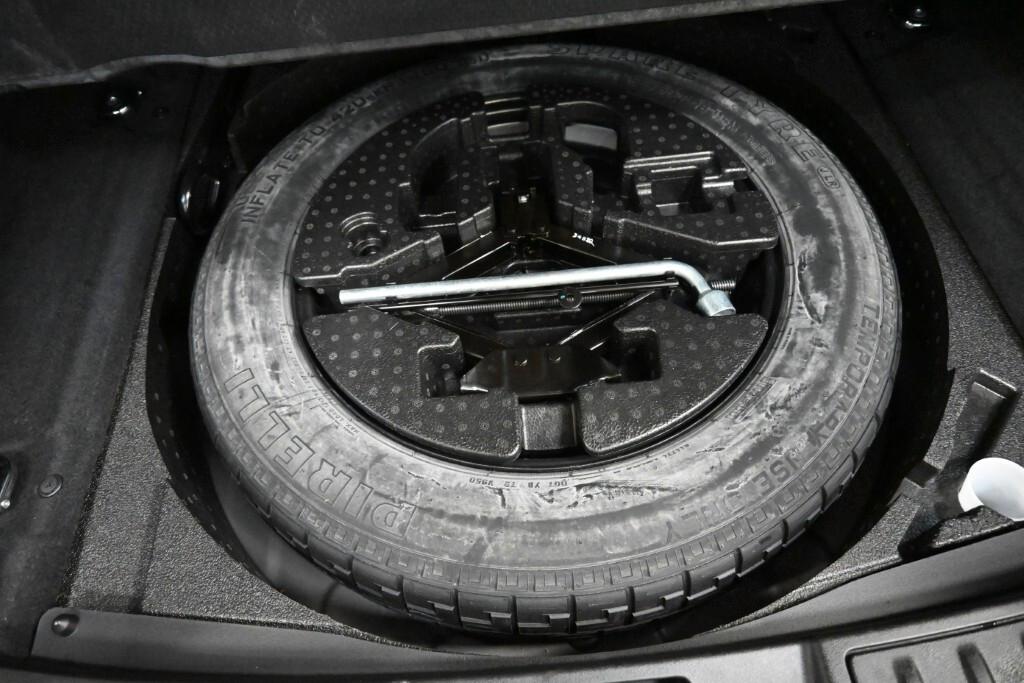 LAND ROVER EVOQUE 2.0D I4 163CV AUTO AWD ( FARI LED - ADAPTIVE CRUISE - NAVI - MIRROR - PDC - TELECAMERA 360 )