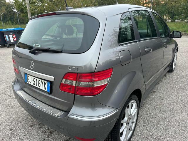 MERCEDES-BENZ B 180 CDI Premium senza nessun lavoro da fare
