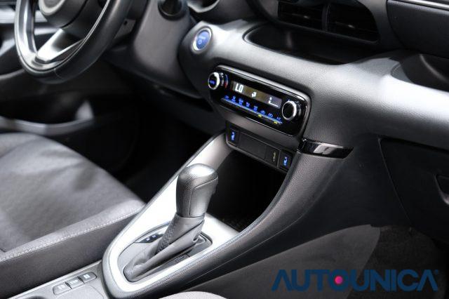 TOYOTA Yaris 1.5 HYBRID 5 PORTE TREND FARI LED NEOPATENTATI