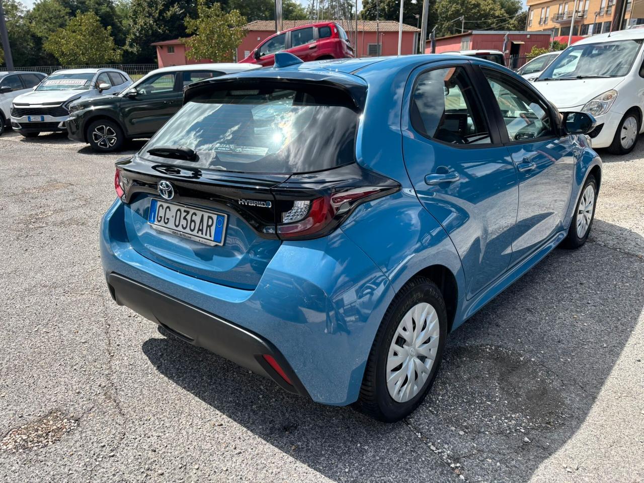 Toyota Yaris 1.5 Hybrid 5 porte Business