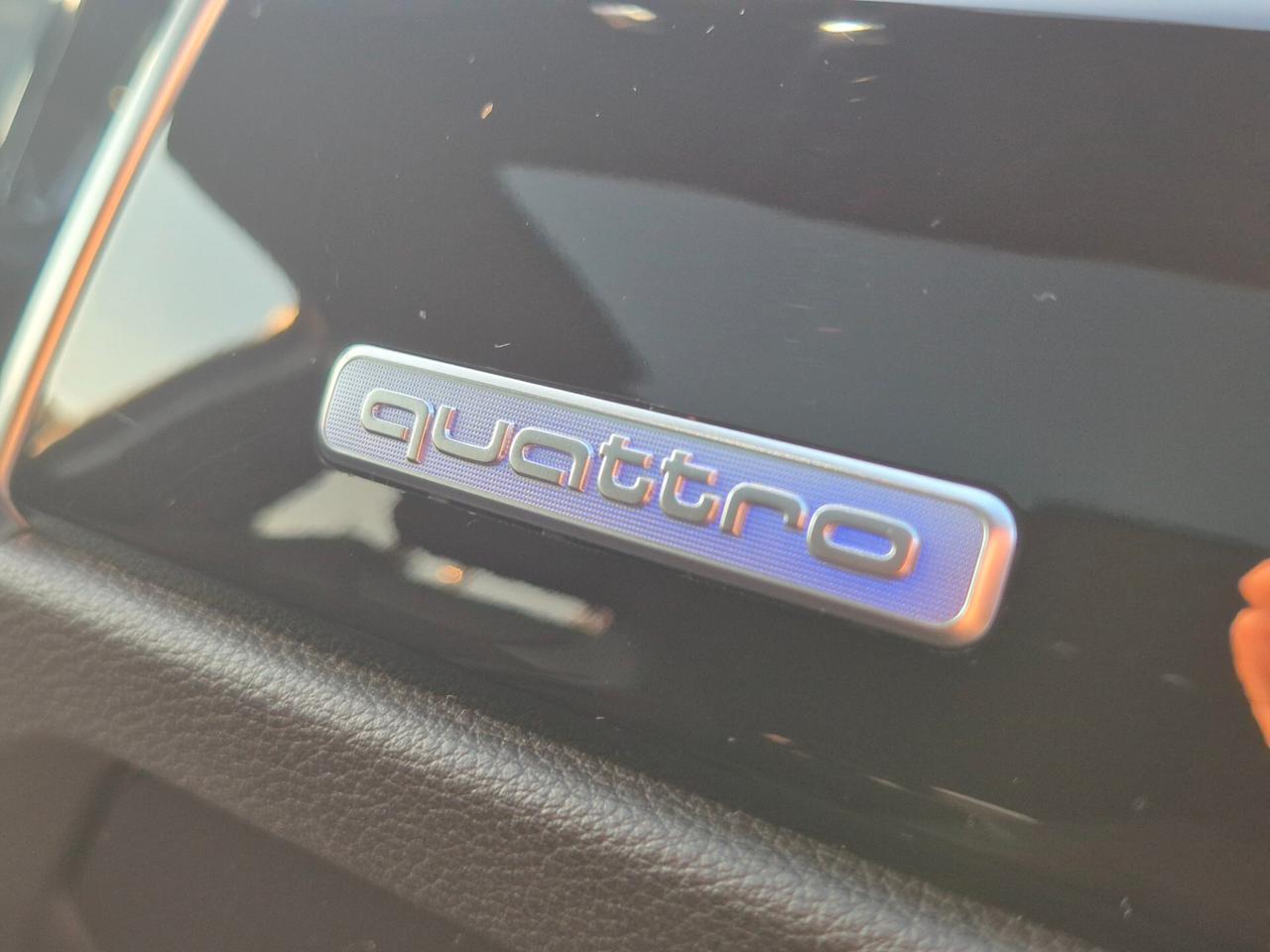 Audi Q3 40 TFSI quattro S tronic line edition