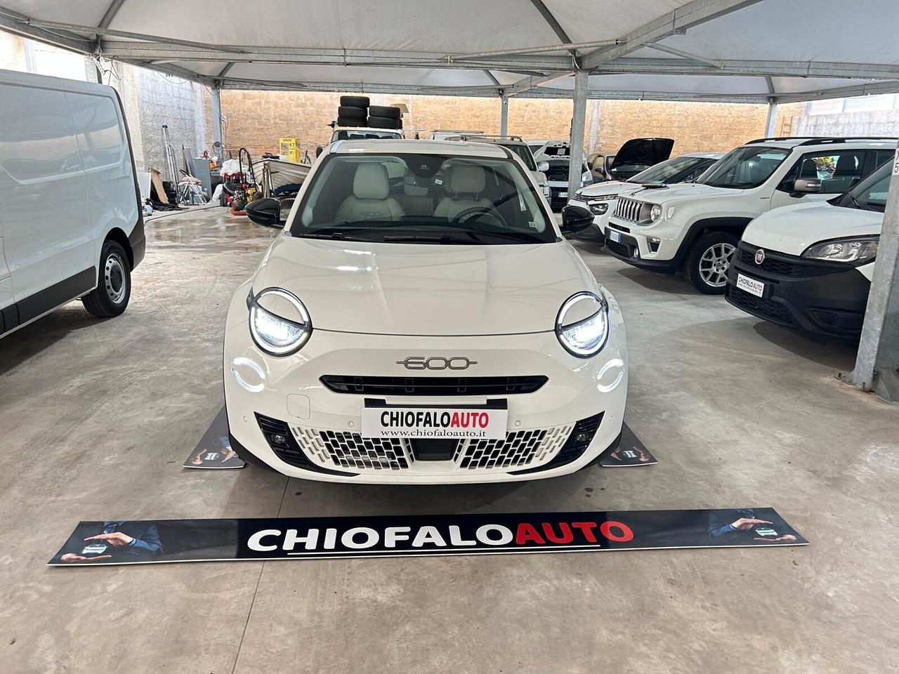 Fiat 600 Hybrid 100 CV DCT MHEV La Prima