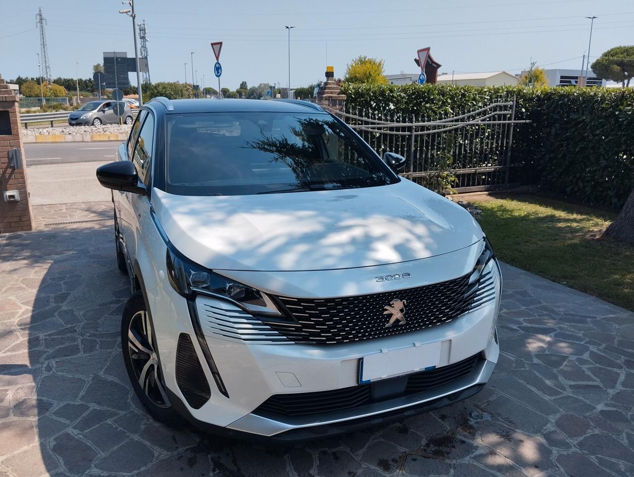Peugeot 3008 BlueHDi 130 S&S EAT8 GT