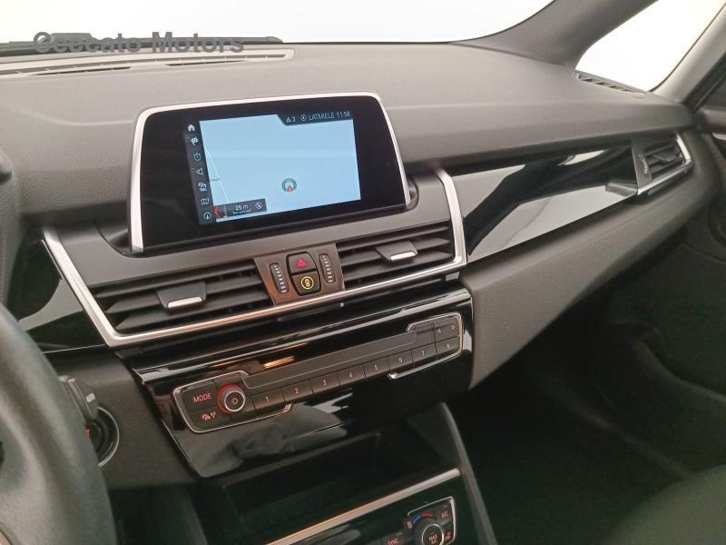 BMW Serie 2 Active Tourer 218 d Business Steptronic