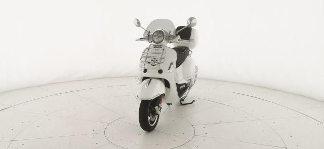 PIAGGIO Vespa GTS 300 Super GTS