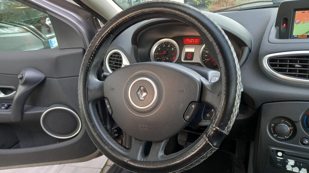 Renault Clio 1.2 16V 5 porte Dynamique