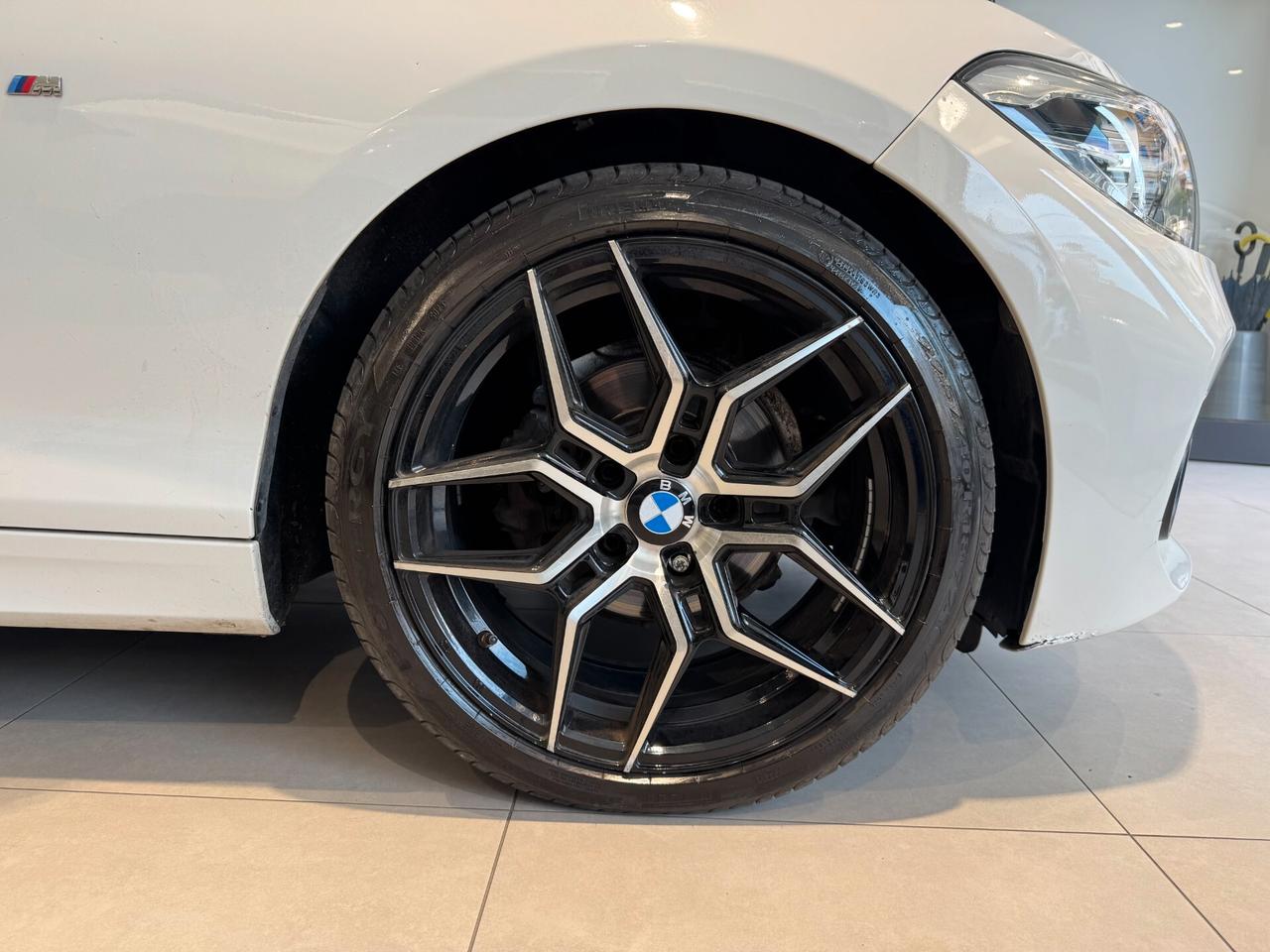 Bmw 116 116d 5p. Msport