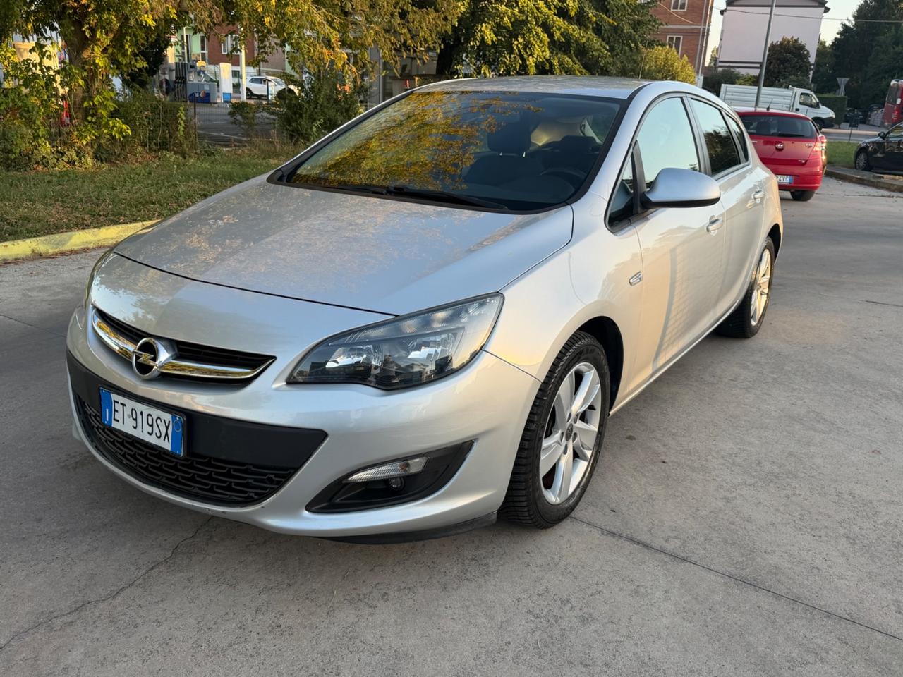 Opel Astra 1.7 CDTI 110CV 5 porte Cosmo