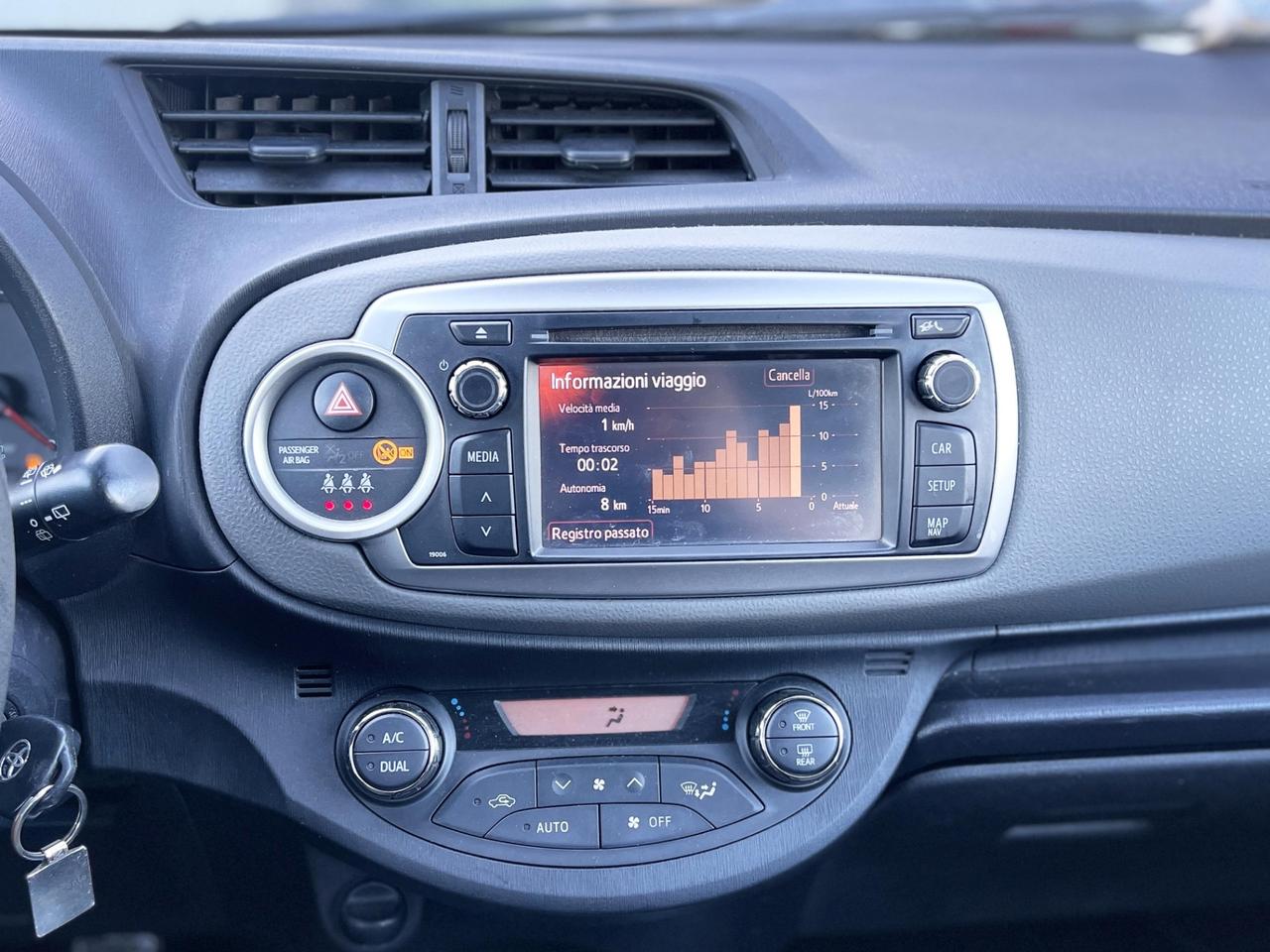 Toyota Yaris 1.0 Benzina 69CV E5 Neo - 2014