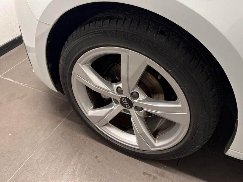 Audi A1 A1 SB 25 1.0 TFSI ADMIRED 95CV 5-marce