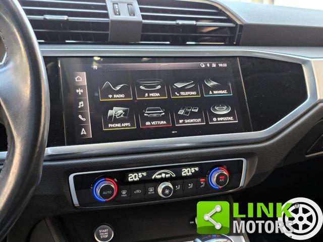 AUDI Q3 35 TFSI 150 CV S Tronic S Line Identity Black