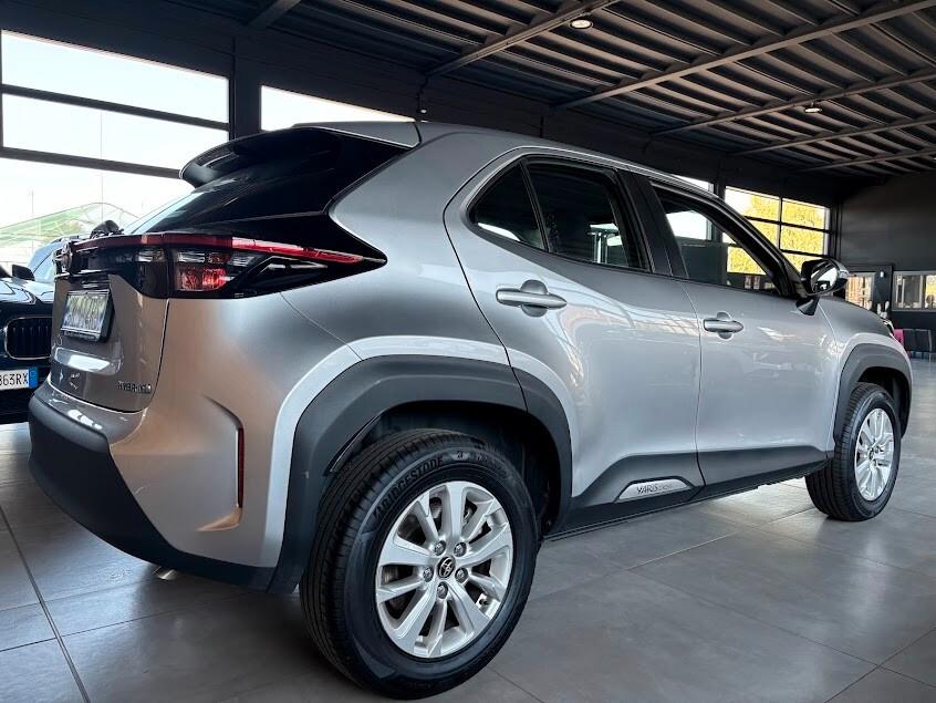 Toyota Yaris Cross 1.5 Hybrid . E-CVT Active