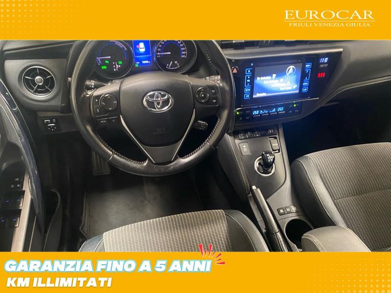 Toyota Auris 1.8h lounge cvt