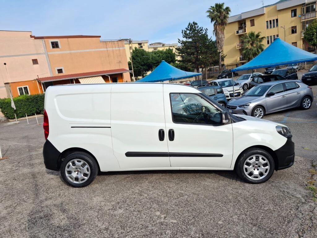 Fiat Doblo Doblò 1.4 T-Jet Natural Power PL-TN Cargo Maxi Lam. 3posti "Lounge"