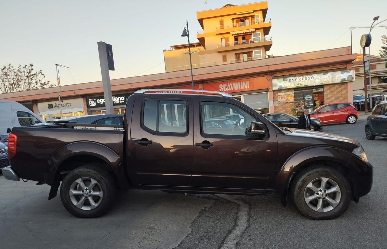 Nissan Navara 2.5 dCi 190CV 4 porte Double Cab LE
