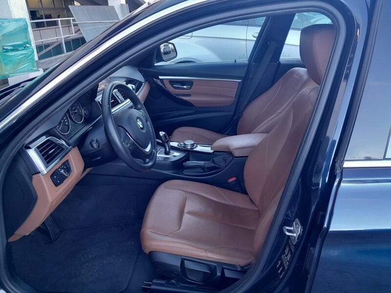 BMW Serie 3 318i Luxury auto
