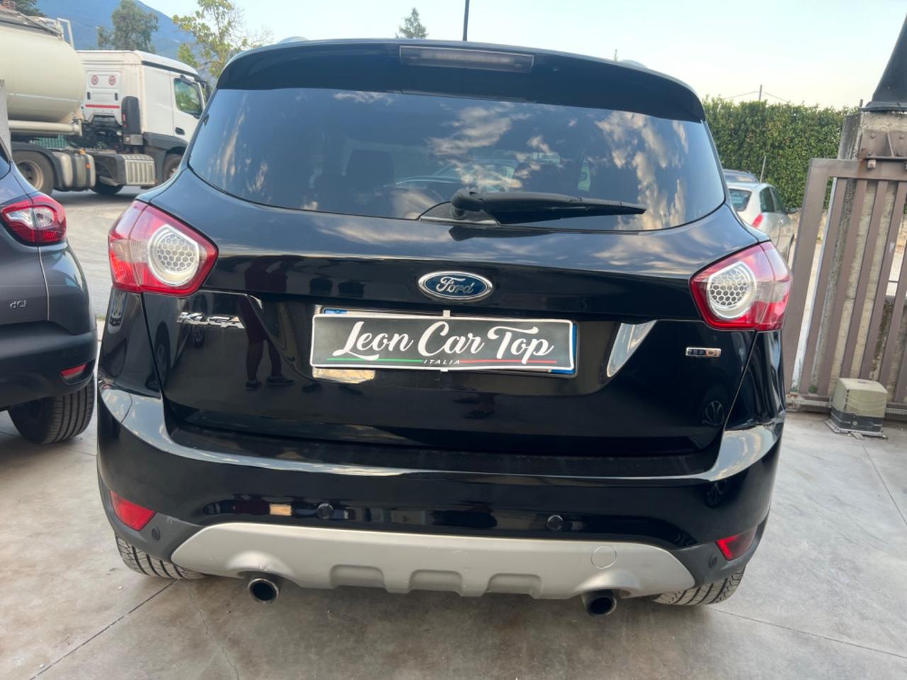 Ford Kuga 2.0 TDCi 136 CV 4WD Full gommata e taglaindata