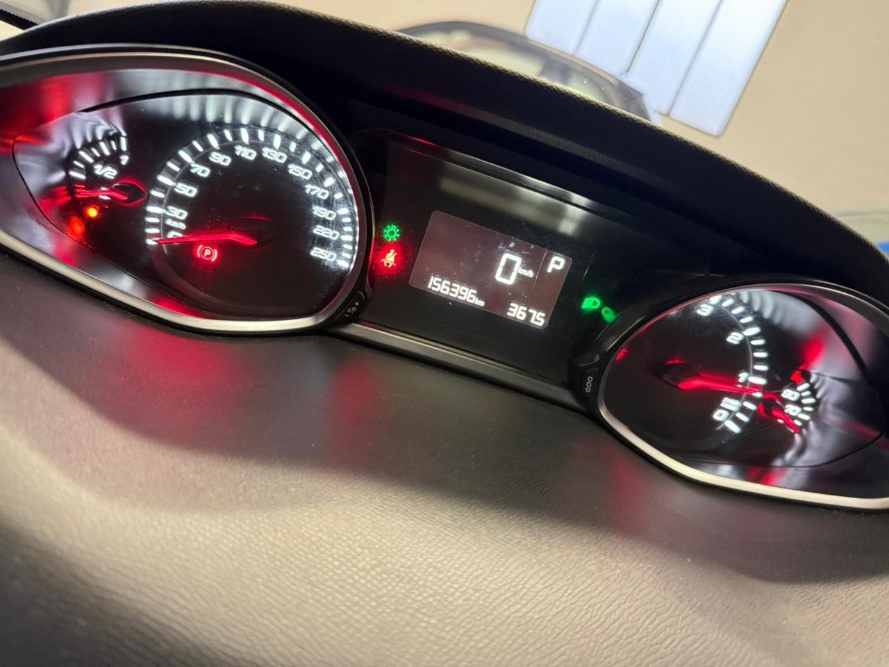 Peugeot 308 BlueHDi 120 S&S EAT6 SW Business