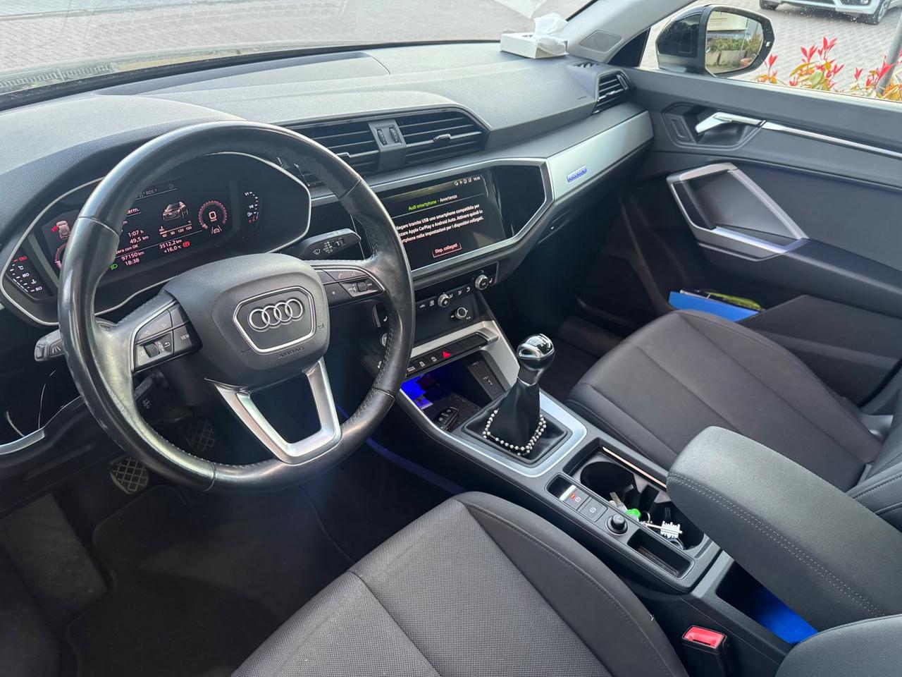 Audi Q3 Business Advanced 2.0 35 TDI  #10142