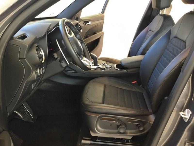 Alfa Romeo Stelvio 2.2 Turbodiesel 210 CV AT8 Q4 Sprint MY23