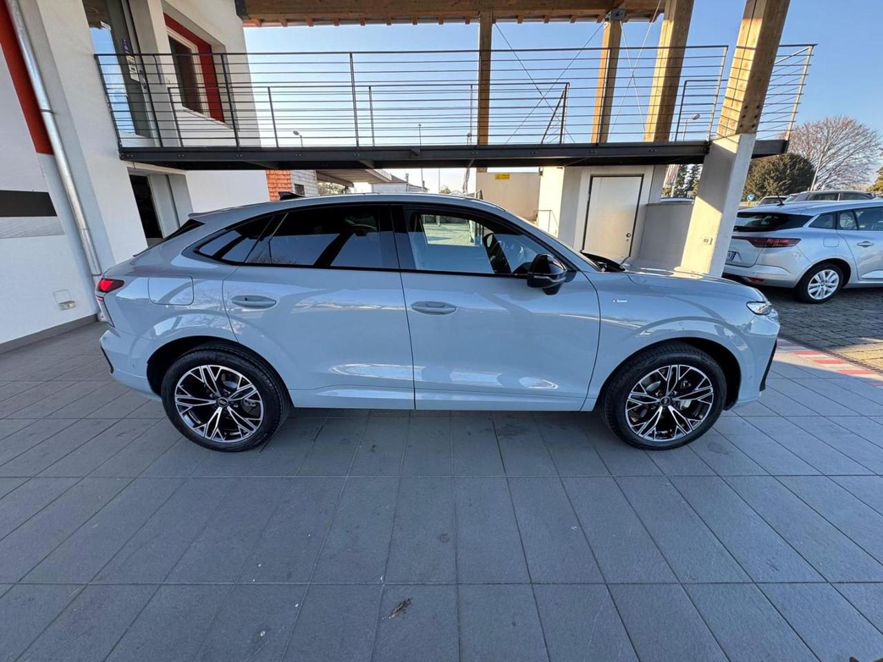 Audi Q3 SPB TDI 110 kW S tronic S Line edition