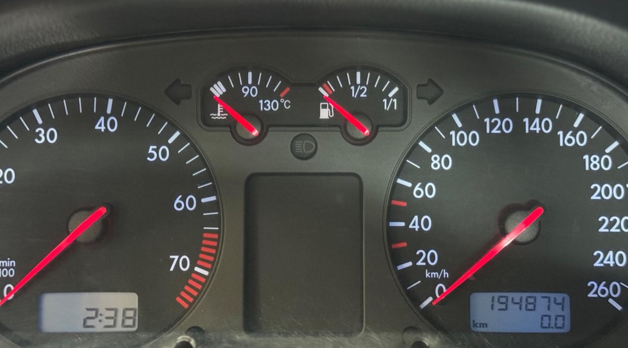 Volkswagen Golf IV 1.6 Benzina