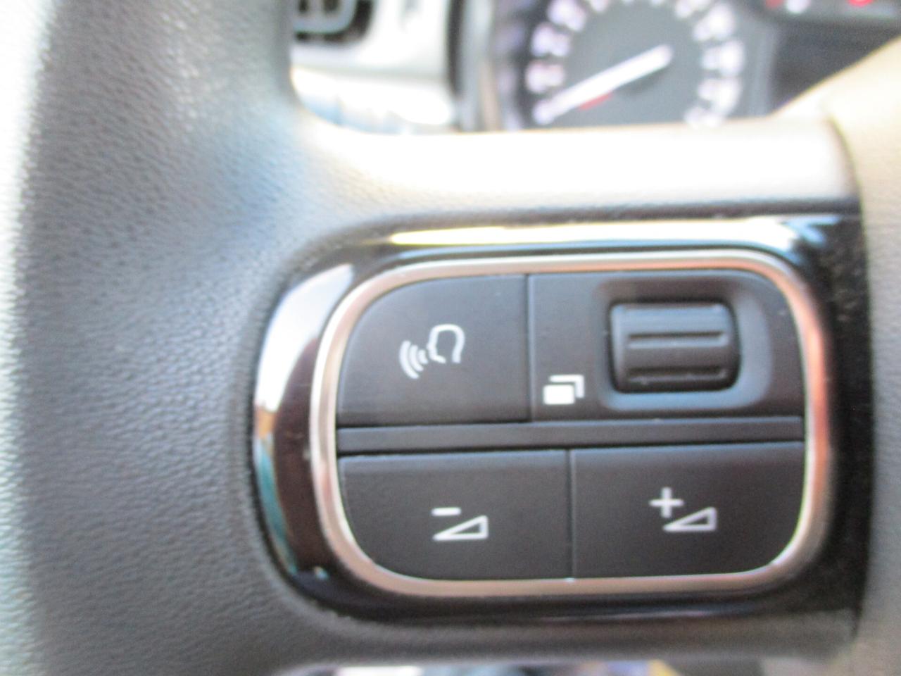 Citroen C3 BlueHDi 100 S&S Shine Pack 2021