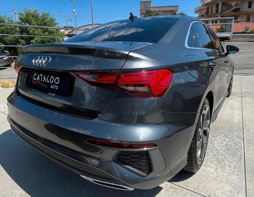 Audi A3 Sedan 35 TDI S tronic line edition