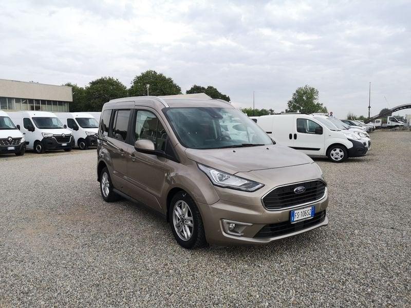 Ford Tourneo Connect 1.5 TDCi 120 CV Powershift Titanium