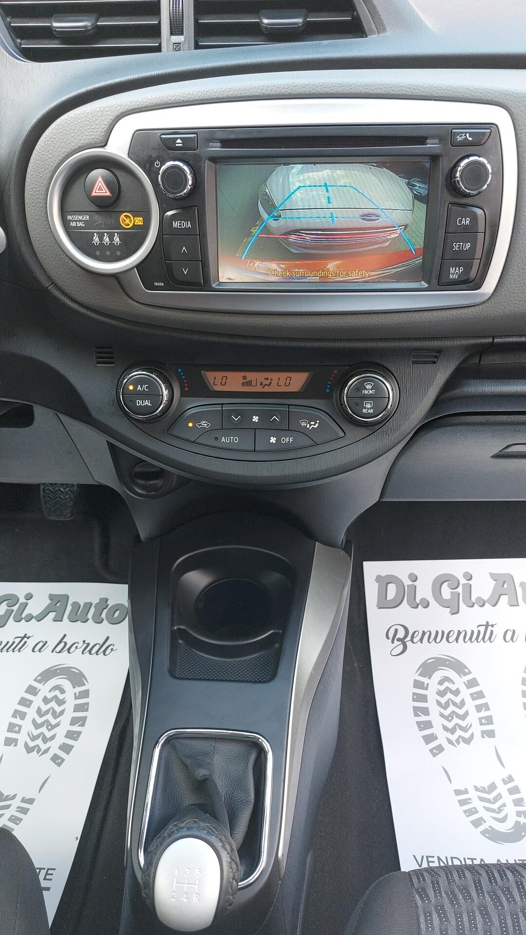 Toyota Yaris 1.0 5 porte Lounge