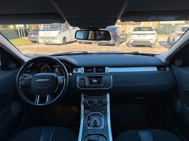 Land Rover Range Evoque 2.2 TD4 5p. Pure