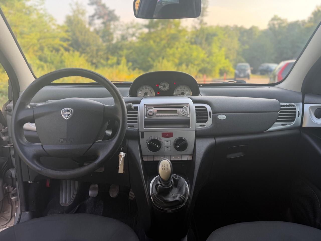 Lancia Ypsilon 1.2 69 CV Diva*Neopatentati*