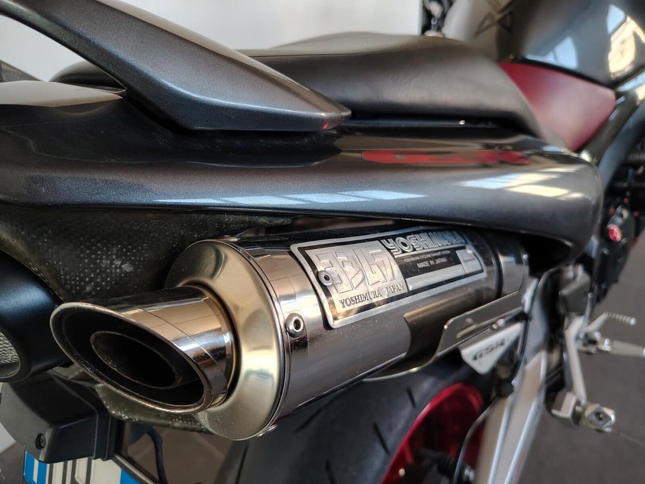 Suzuki GSR 600