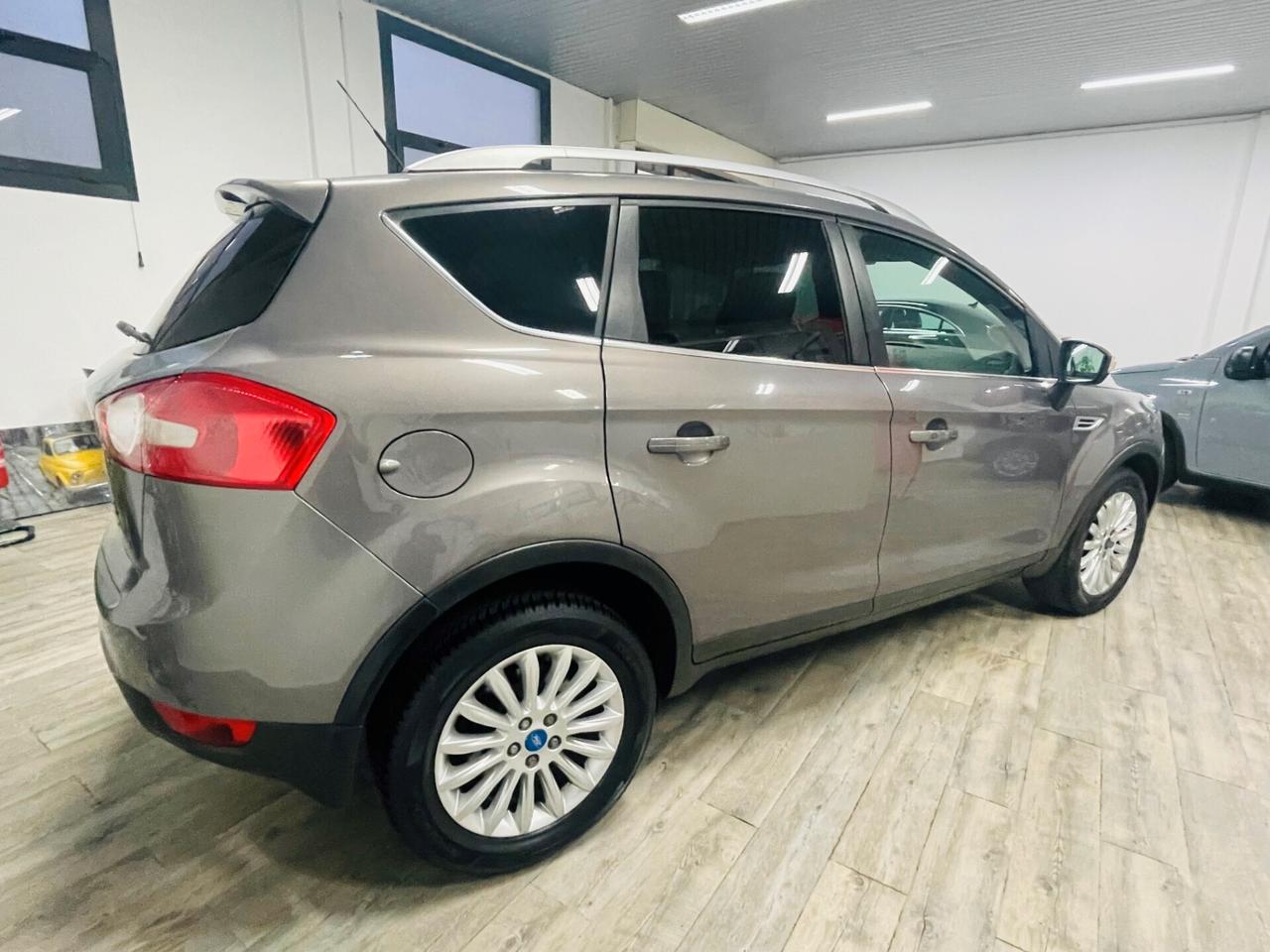 Ford Kuga 2.0 TDCi 163 CV 4WD Titanium DPF