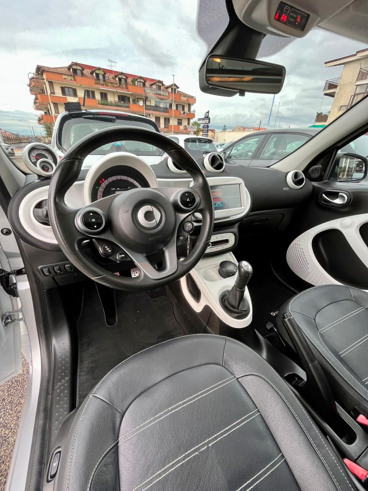 Smart ForFour 70 1.0 Passion