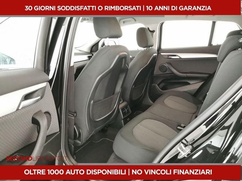 BMW X2 sdrive18i Advantage 140cv auto
