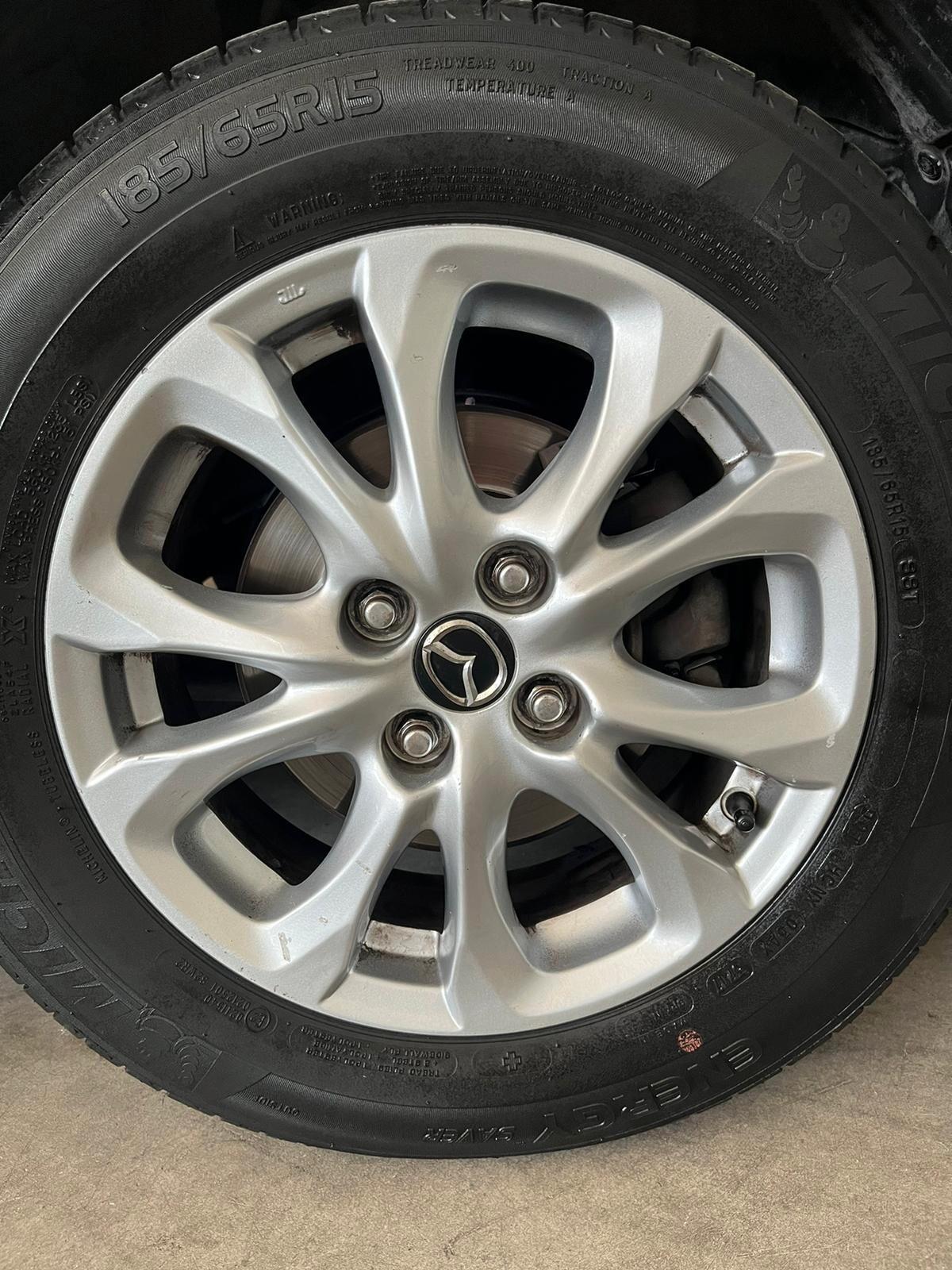 Mazda 2 Mazda2 1.5 Skyactiv-G Essence Prezzo NON vincolato a formule di finanziamento