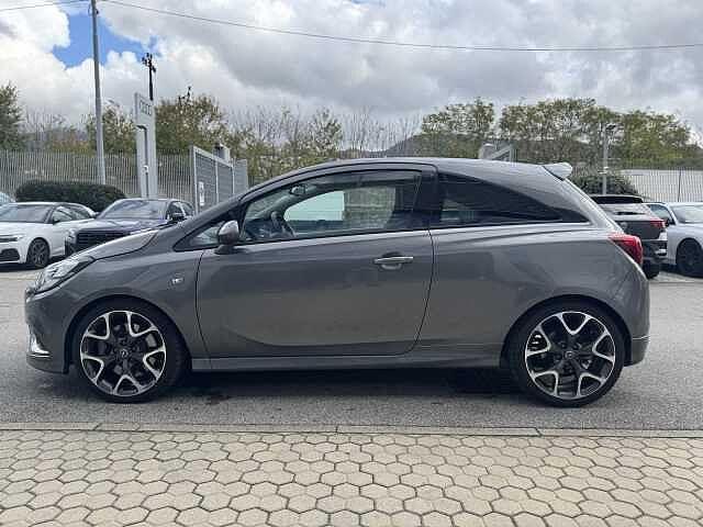 Opel Corsa 1.6 Turbo Coupé OPC