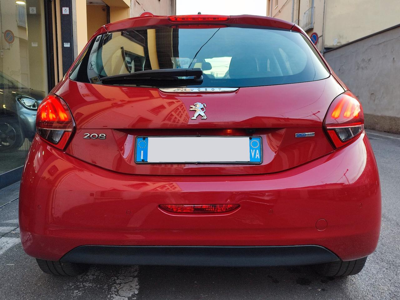 Peugeot 208 PureTech 82 5 porte Allure Ok Neopatentato