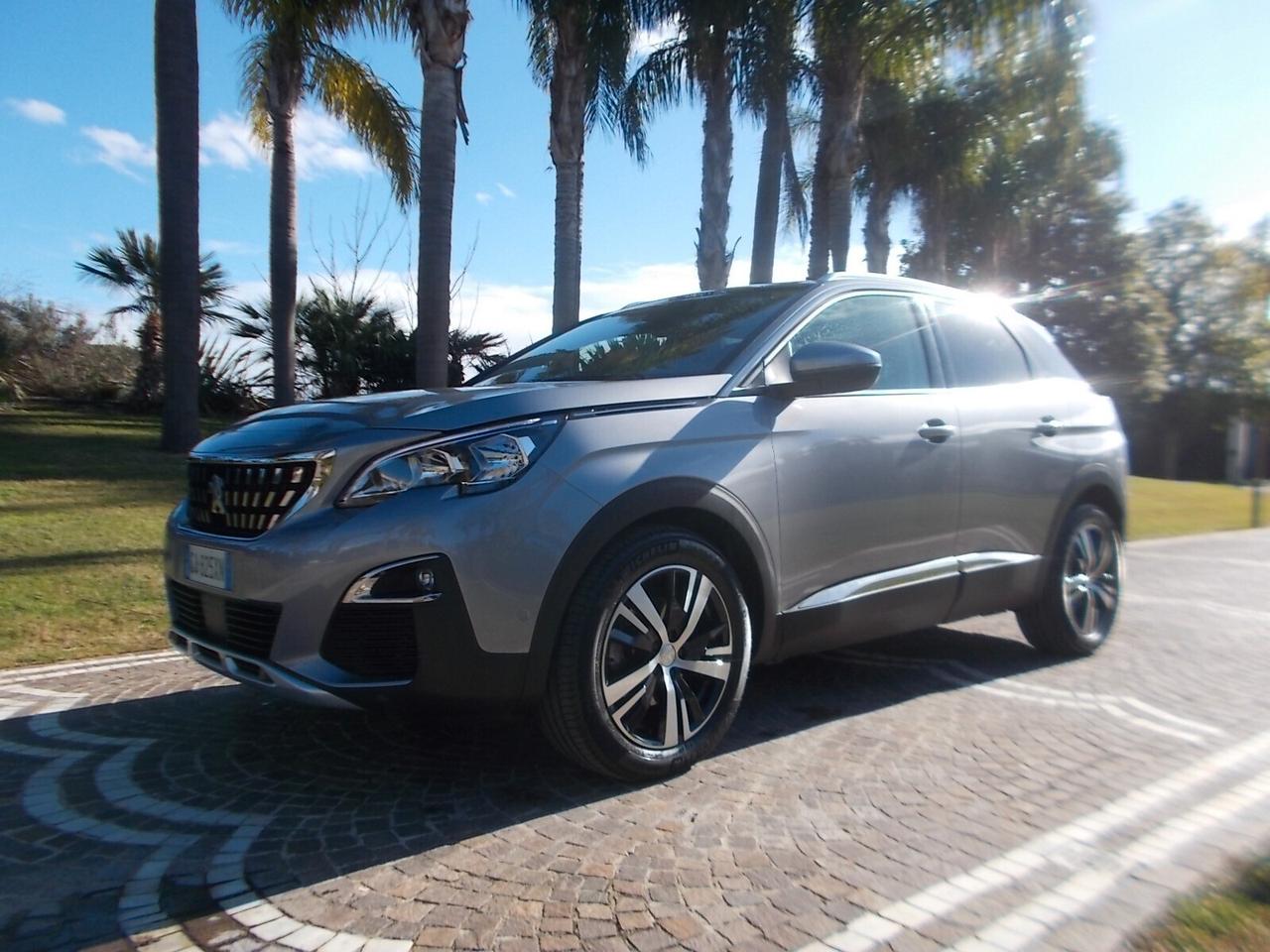 Peugeot 3008 1.5 *FULL OPT.-47.000 KM* da VETRINA