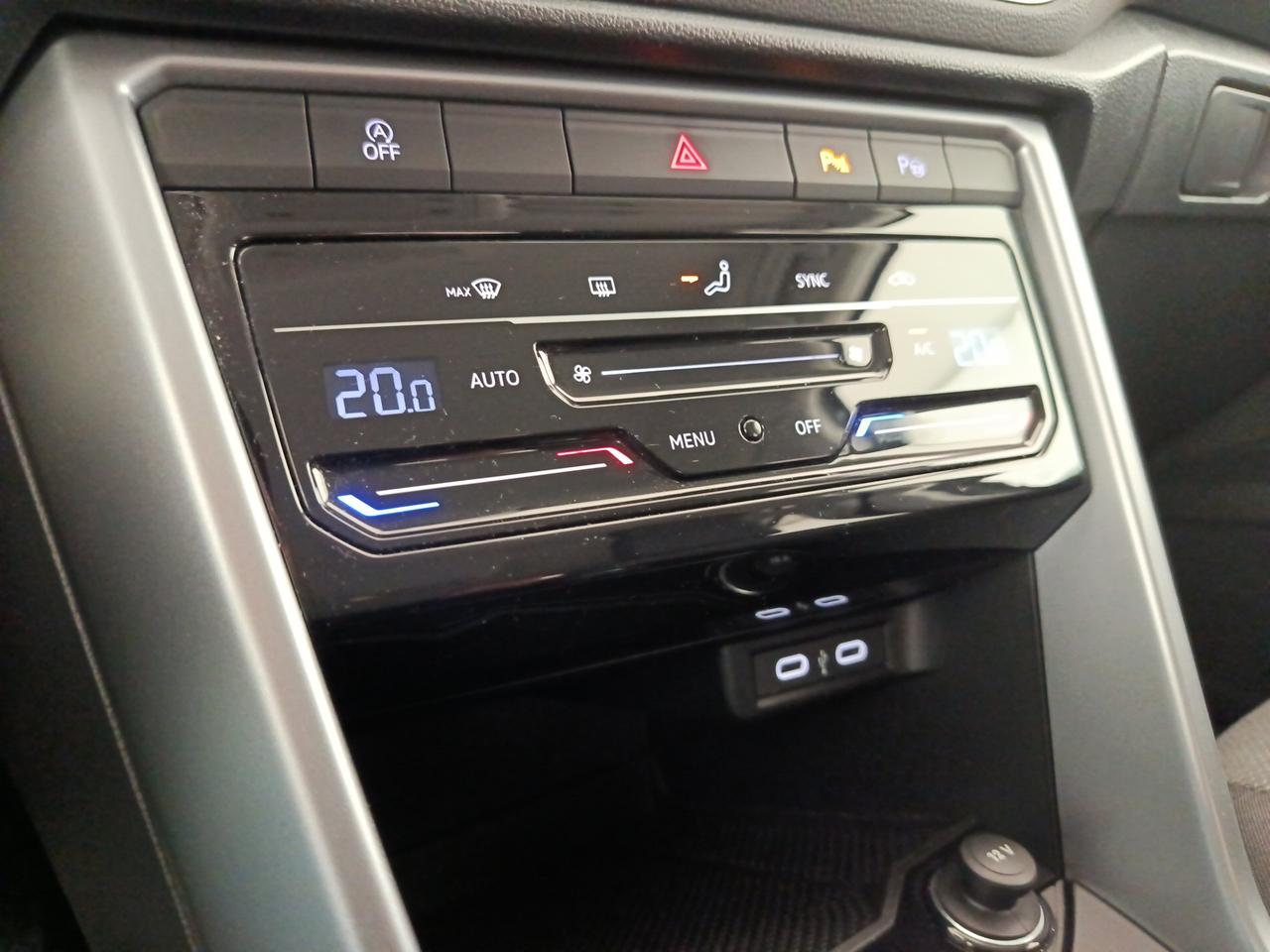 VOLKSWAGEN T-Roc - T-Roc 1.0 TSI Style