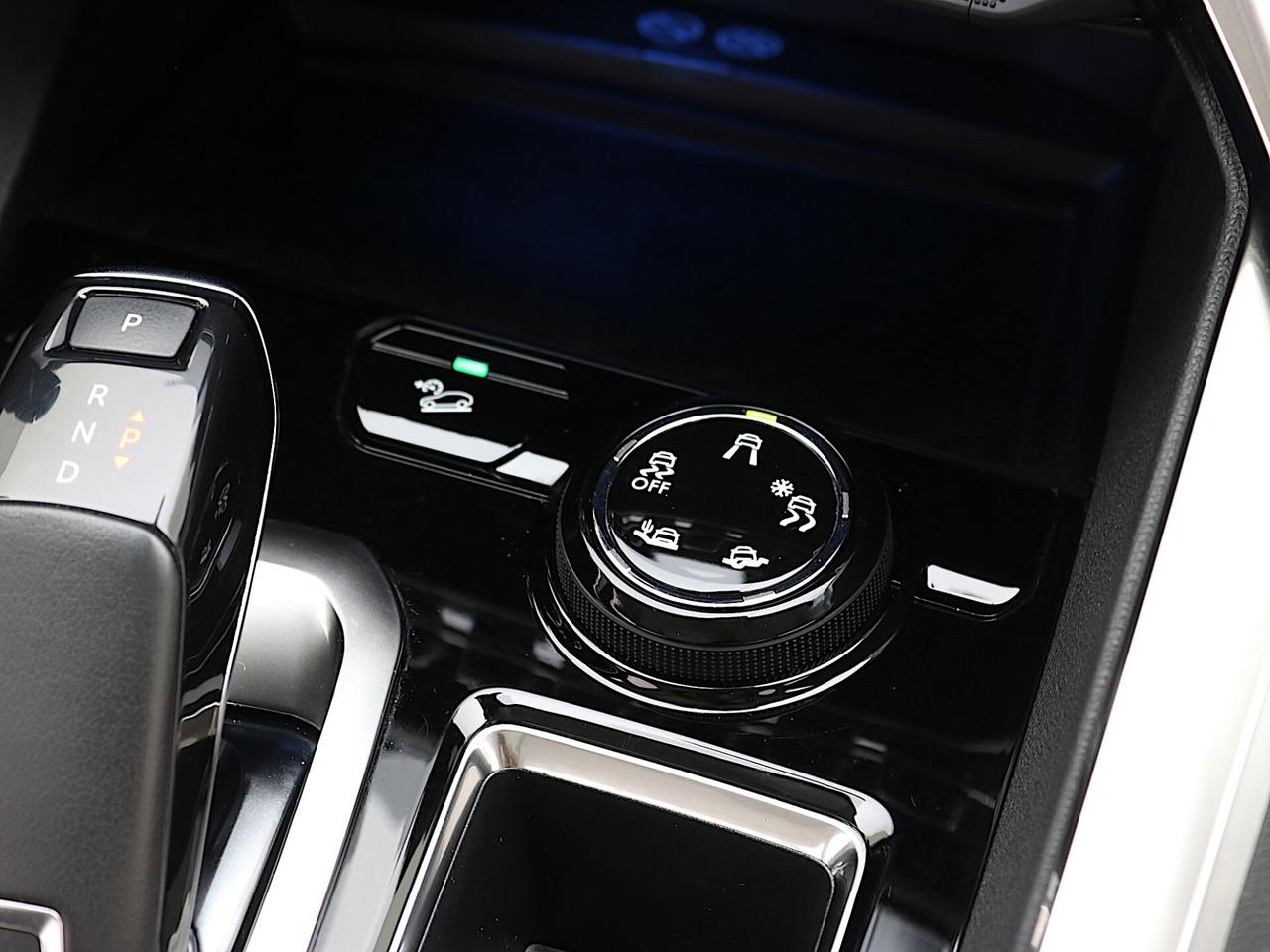 Peugeot 5008 BlueHDi 130 EAT8 - TETTO APRIBILE