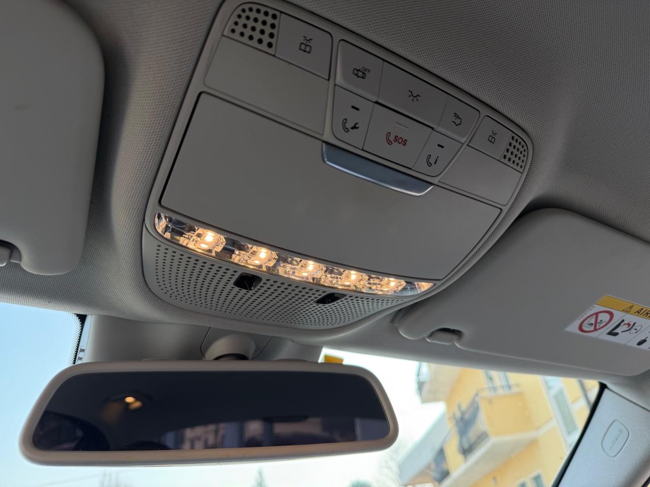 Mercedes-benz C 220 170CV LOOK AMG cerchi 19”