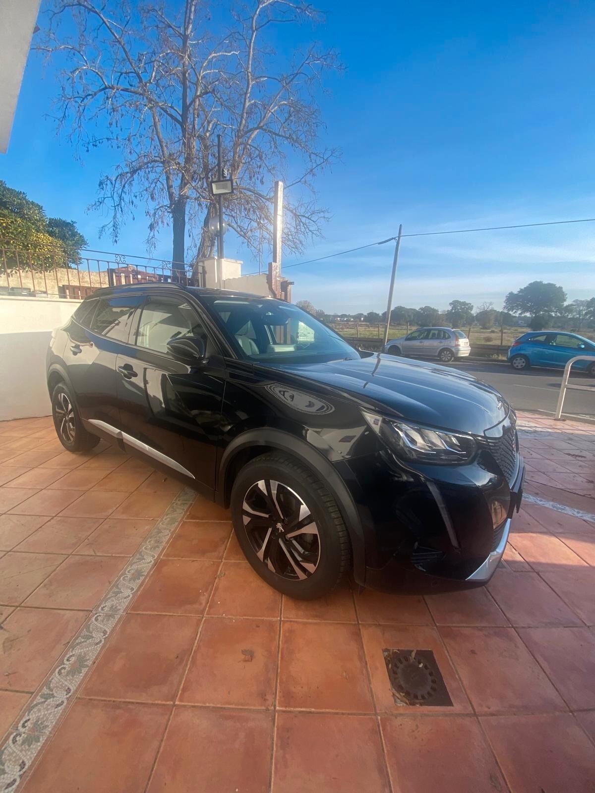 Peugeot 2008 PureTech 100 S&S Allure