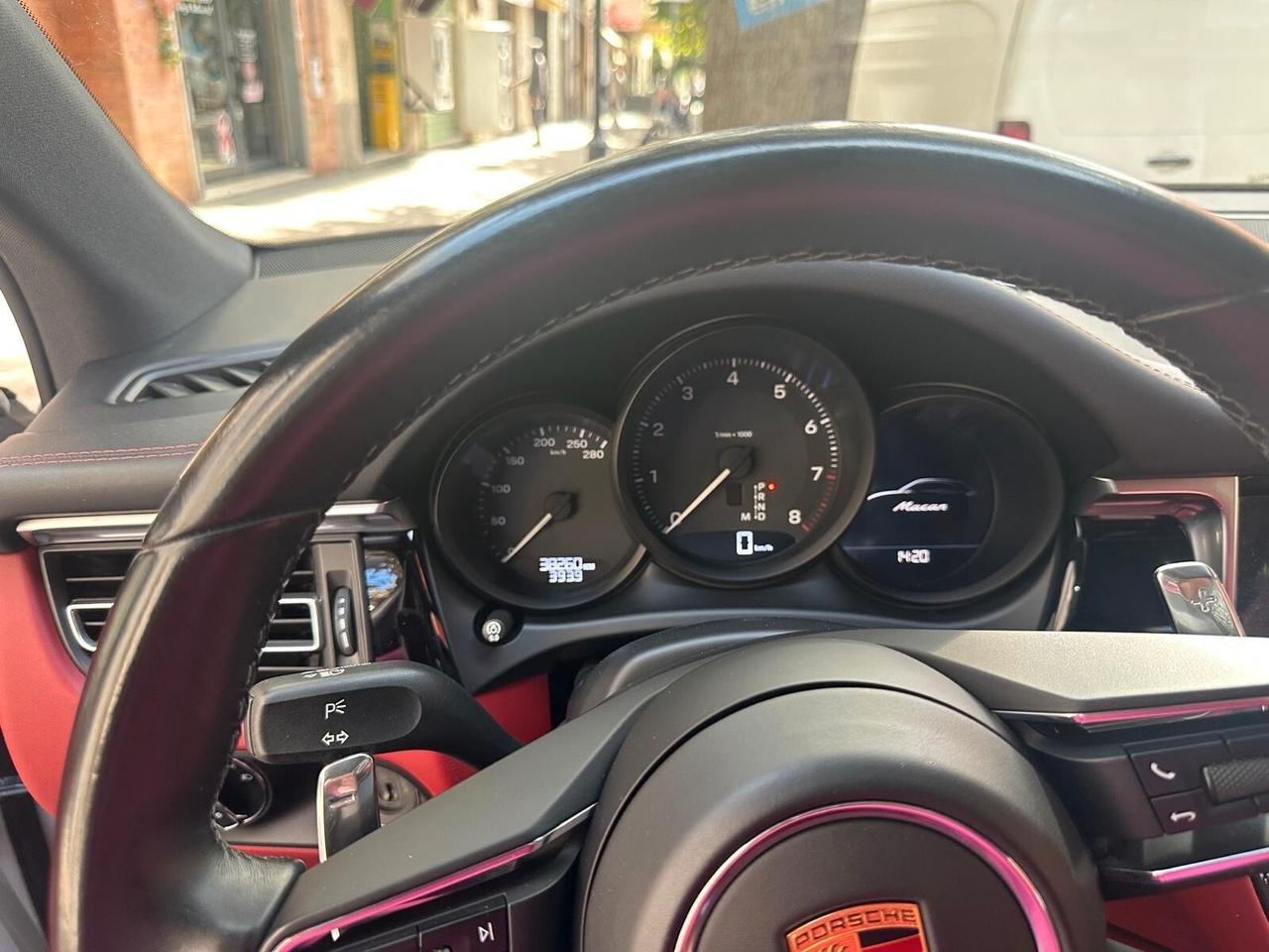Porsche Macan 2.0 T