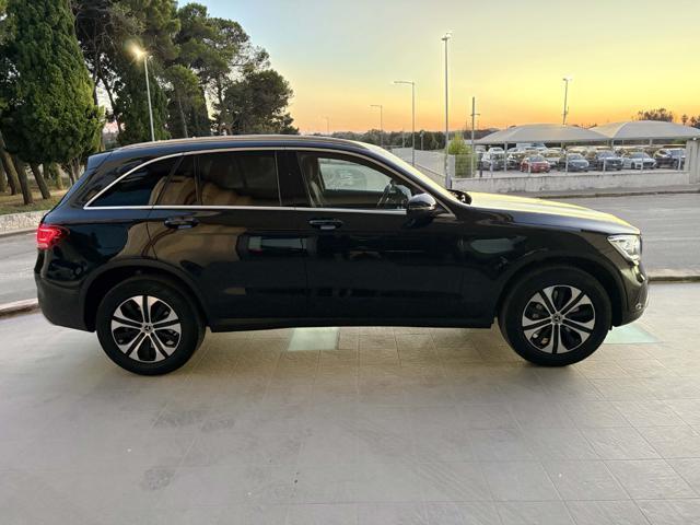 MERCEDES-BENZ GLC 300 de 4Matic Plug-in hybrid Sport