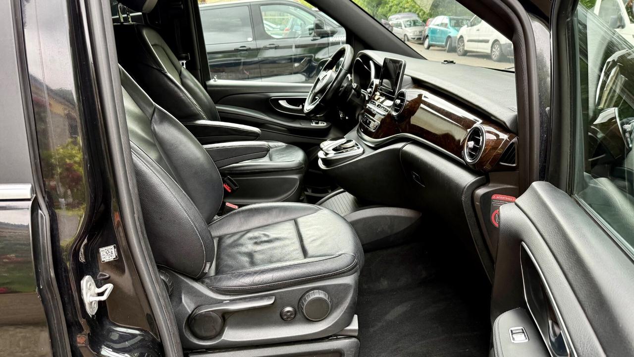 Mercedes-benz V 220 CDI Executive 8 posti
