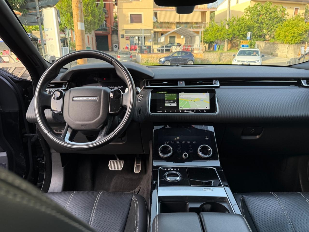 Land Rover Range Velar 2.0D I4 240 CV R-Dynamic S